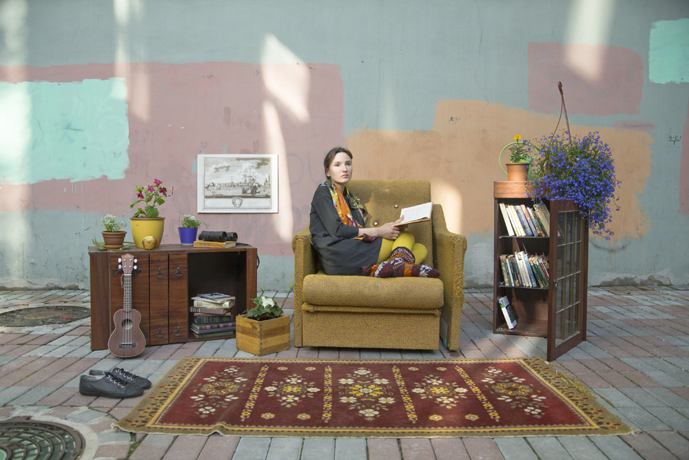 Раскладушки, кресла и ковры посреди мегаполиса: как выглядит идеальный Петербург глазами горожан