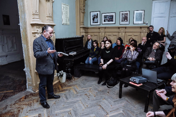 В «Полутора комнатах» Бродского прочтут цикл лекций о литературе и Петербурге