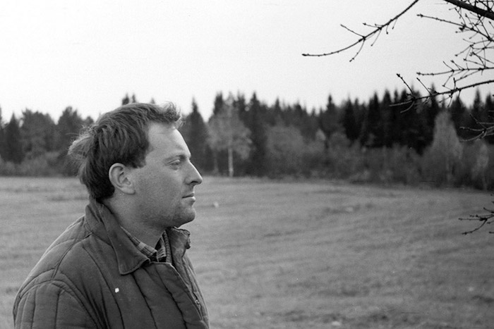 «Он вернулся из ссылки другим человеком и другим поэтом»: искусствовед Михаил Мильчик — о том, как суд и ссылка изменили Иосифа Бродского