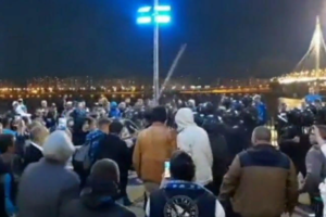 На одного из болельщиков «Зенита» завели уголовное дело после стычки с ОМОНом. Его задержали