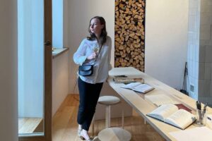 Музей Бродского открыл новое пространство — в квартире, где жили Мережковский и Гиппиус. Вот как выглядит «Квартира № 34»