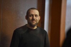 Севу Королева признали виновным и приговорили к 3 годам колонии — он может выйти на свободу через 138 дней