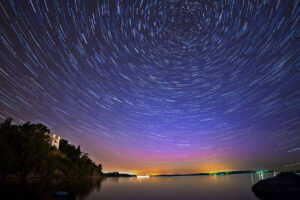 Комета, которую видно без бинокля, Меркурий и звездопады. Наш астрономический календарь на осень