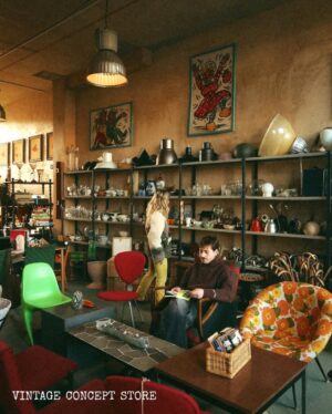Кафе с коворкингом открыл магазин винтажной мебели Studio 995