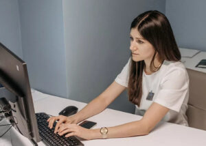 Как проходит собеседование для получения разрешения на работу. Опыт